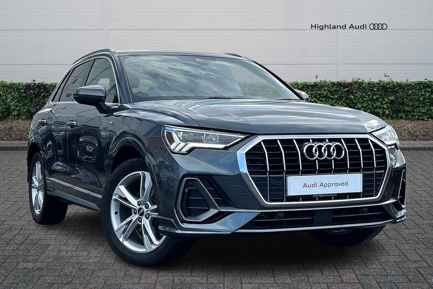 Main listing image - Audi Q3