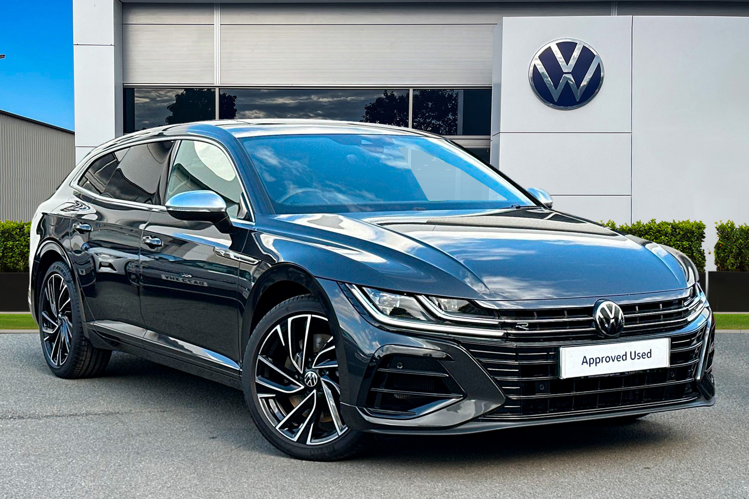 Main listing image - Volkswagen Arteon Shooting Brake