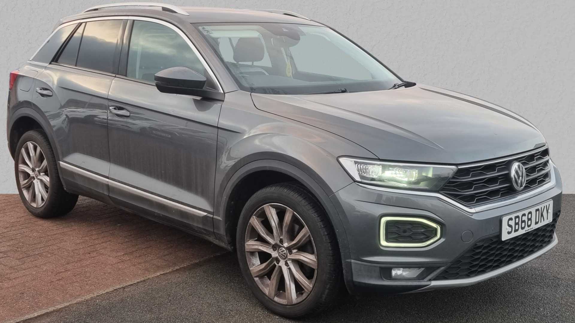 Main listing image - Volkswagen T-Roc