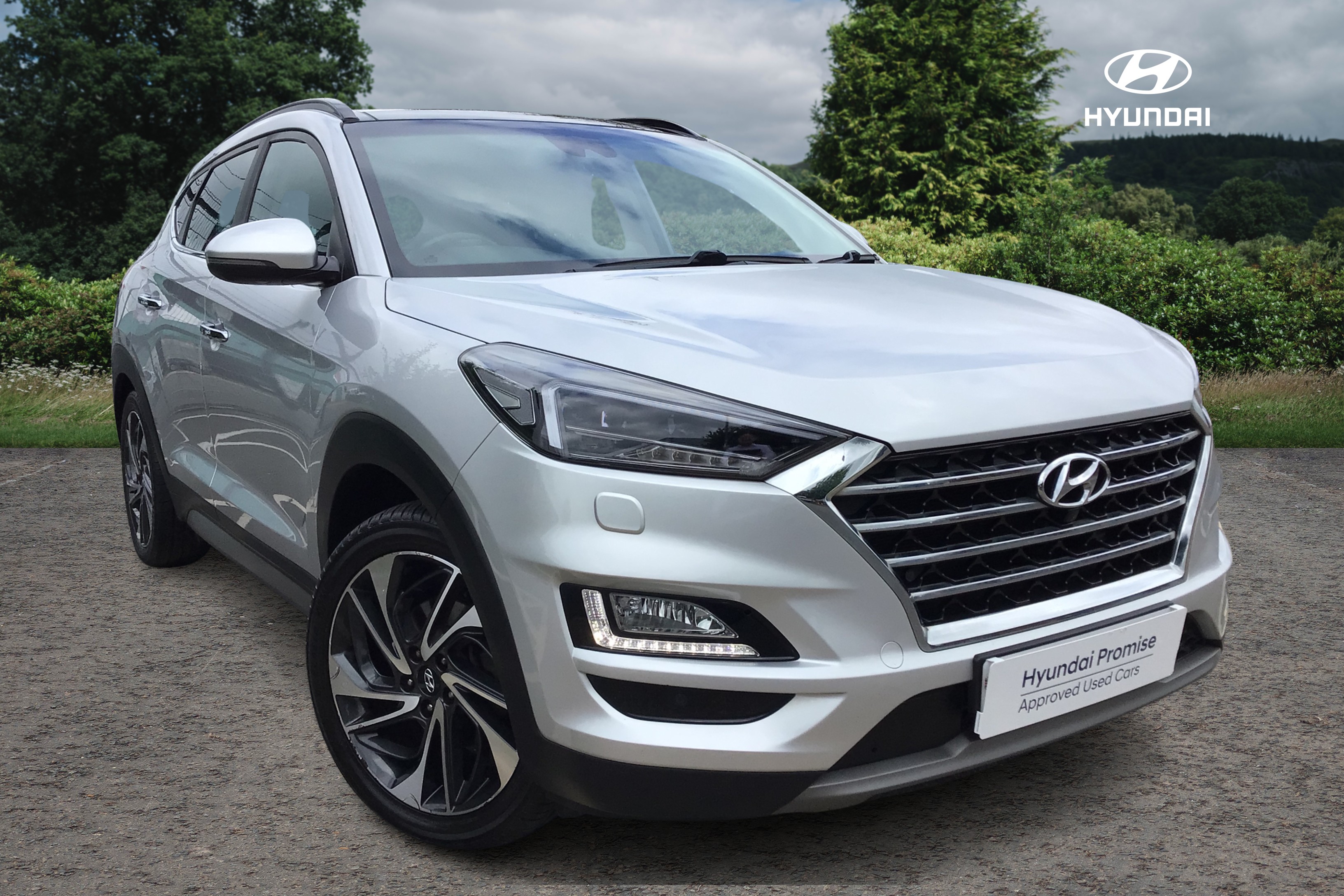Main listing image - Hyundai Tucson