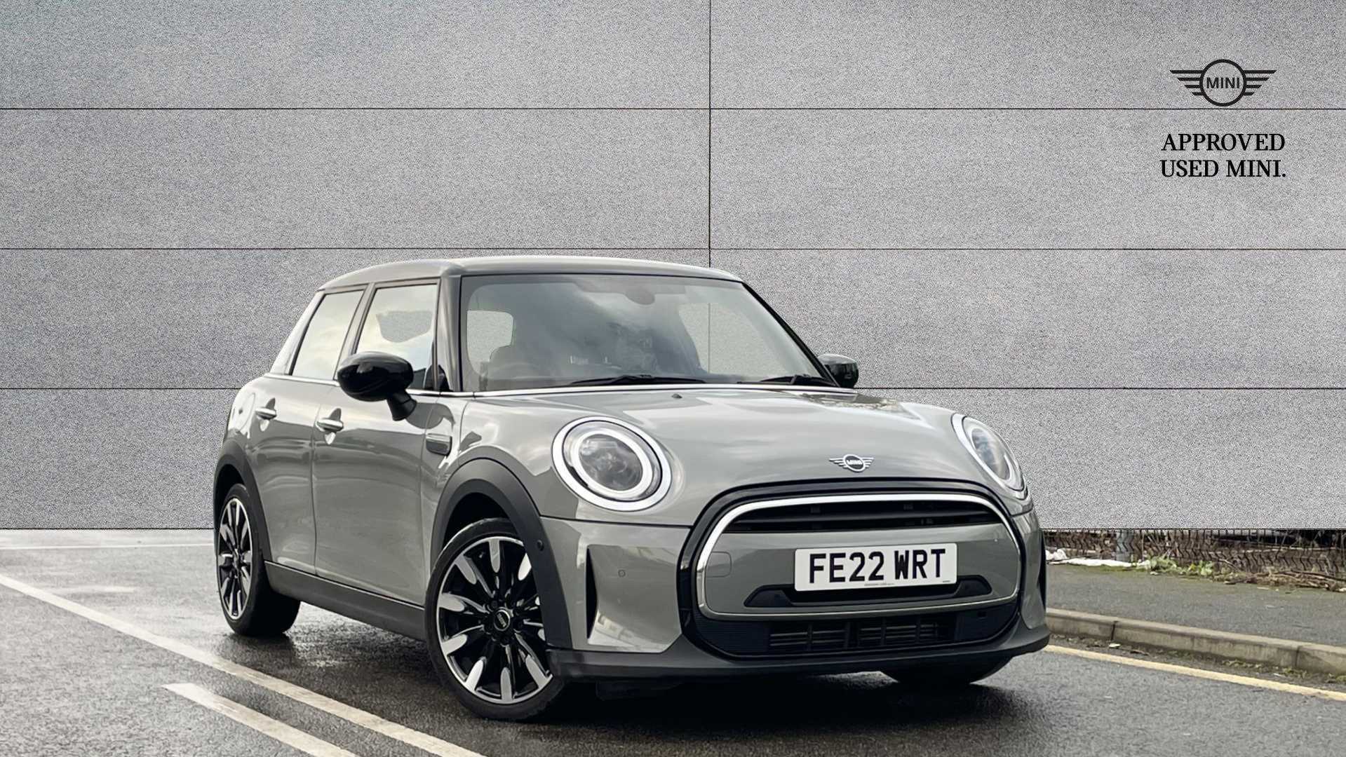 Main listing image - MINI Hatchback 5dr