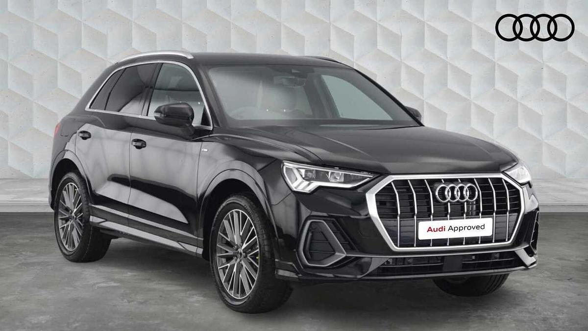 Main listing image - Audi Q3