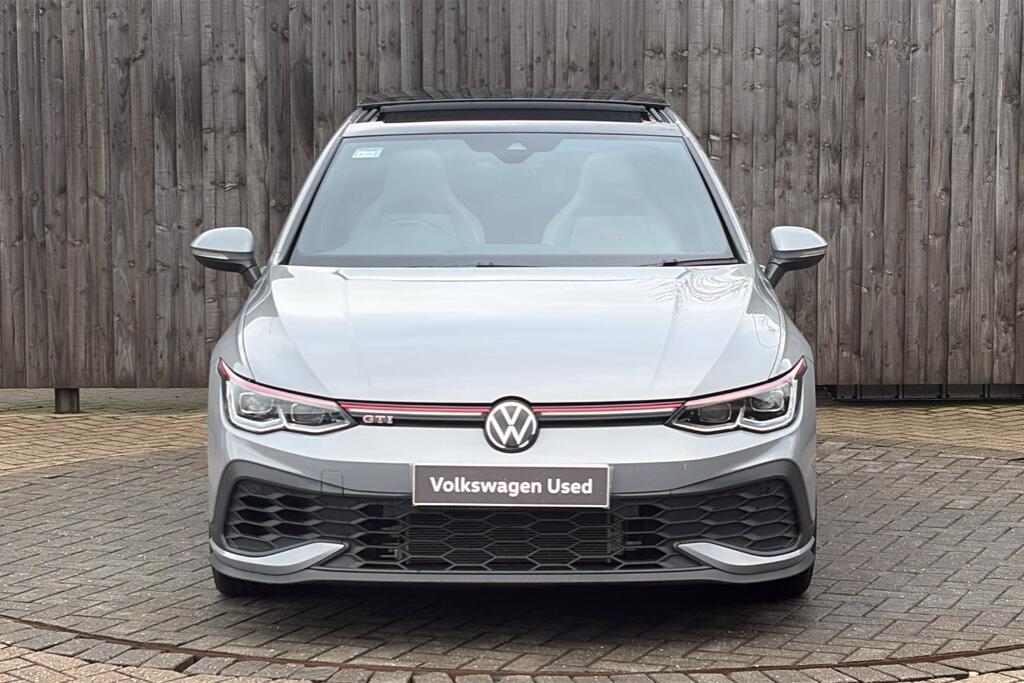 Main listing image - Volkswagen Golf GTI