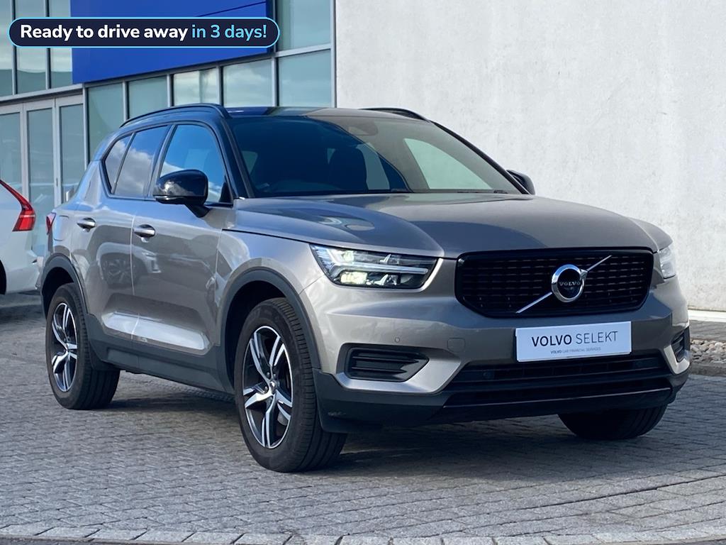 Main listing image - Volvo XC40