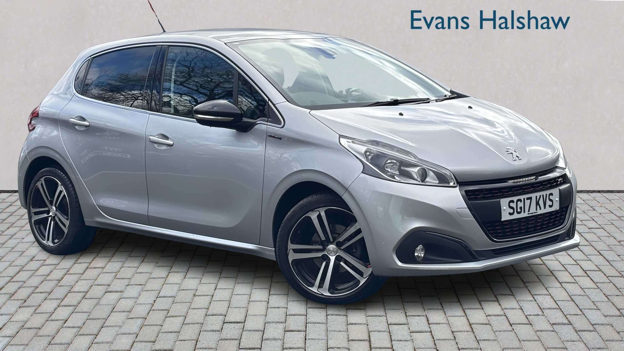 Main listing image - Peugeot 208