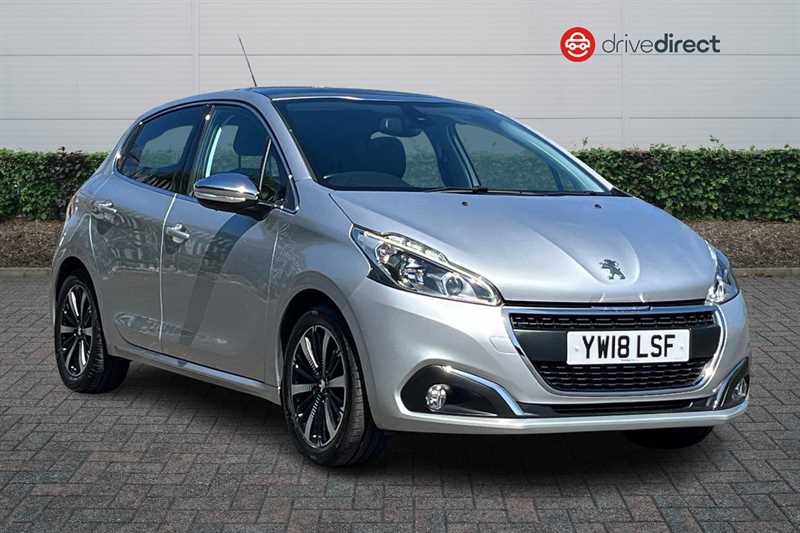 Main listing image - Peugeot 208