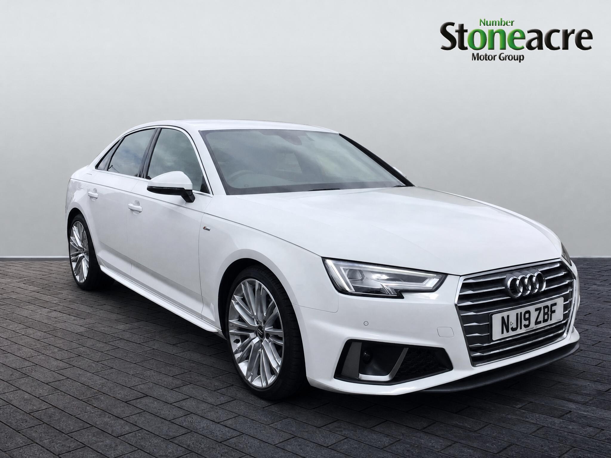 Main listing image - Audi A4