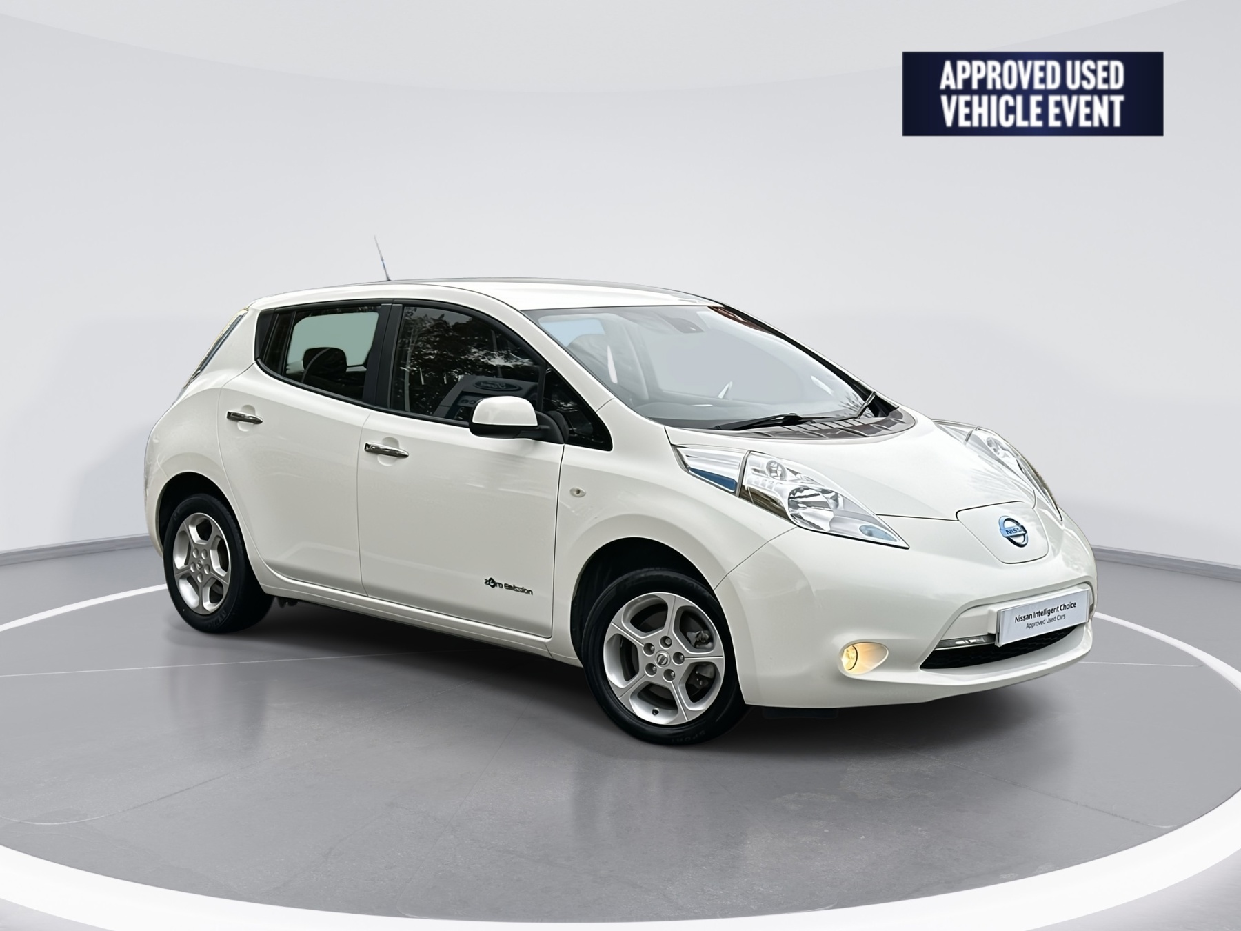 Main listing image - Nissan Leaf