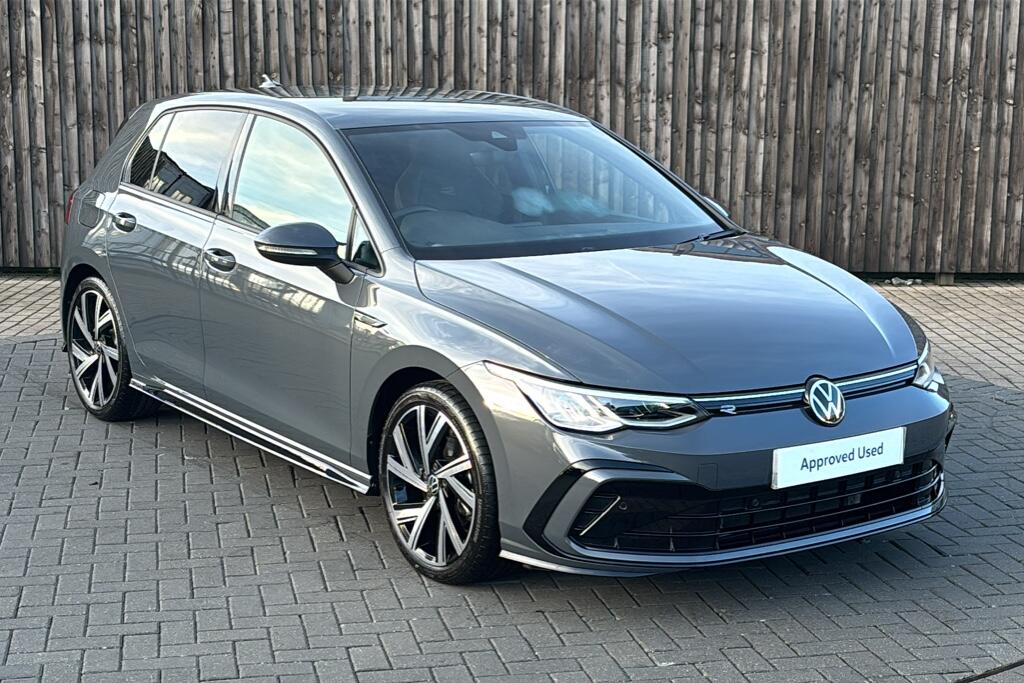 Main listing image - Volkswagen Golf