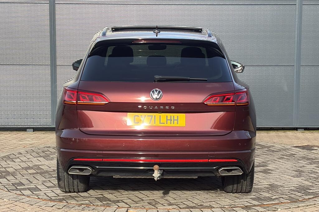 Main listing image - Volkswagen Touareg