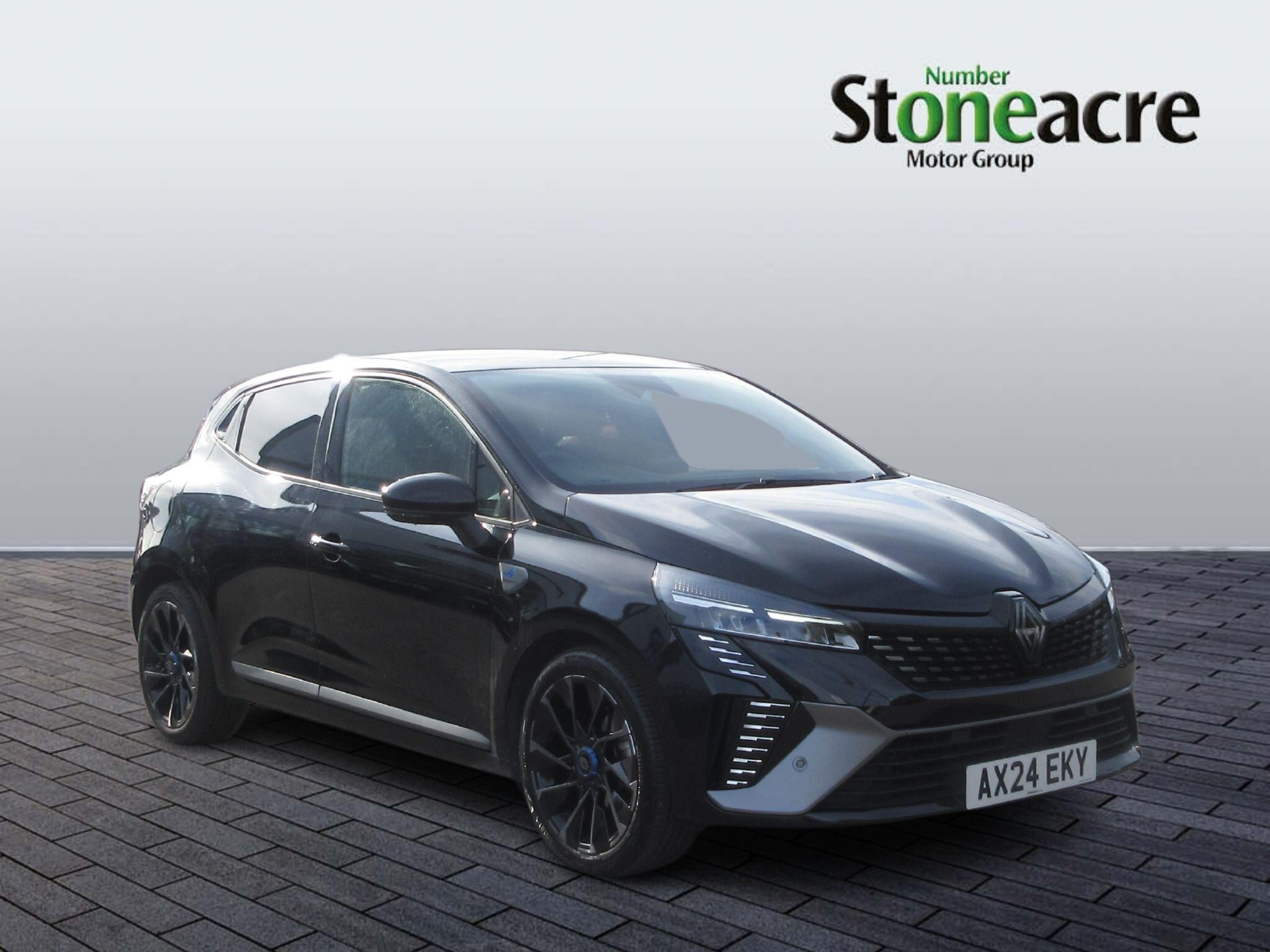Main listing image - Renault Clio