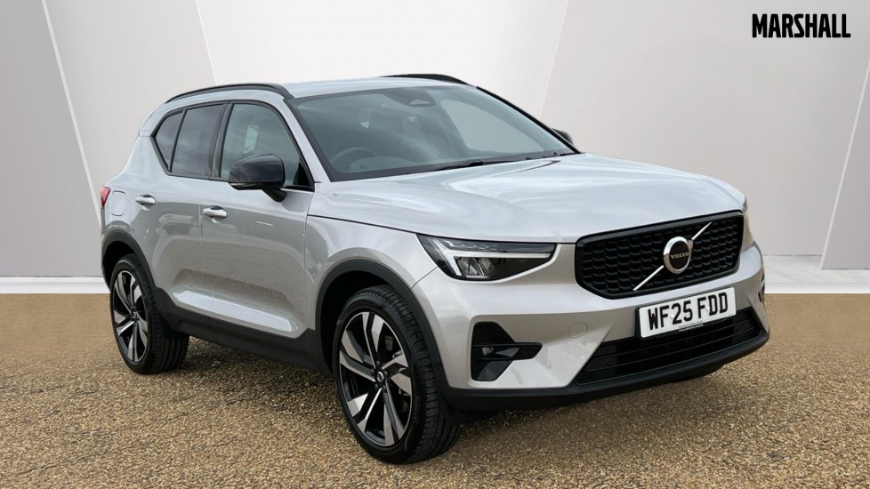 Main listing image - Volvo XC40