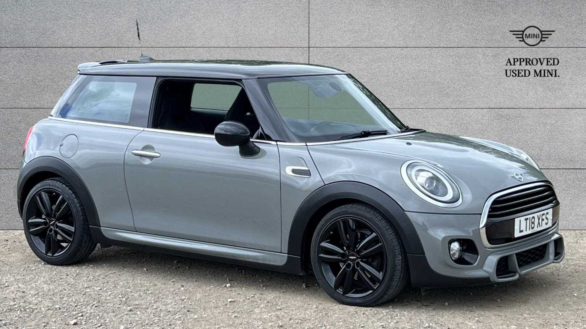 Main listing image - MINI Hatchback