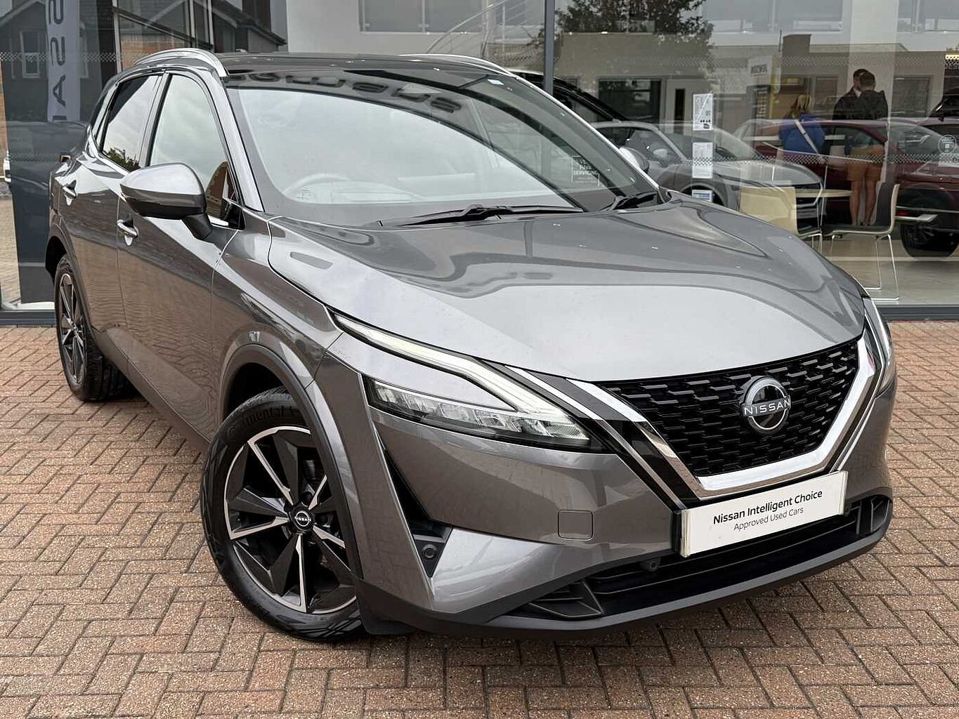 Main listing image - Nissan Qashqai