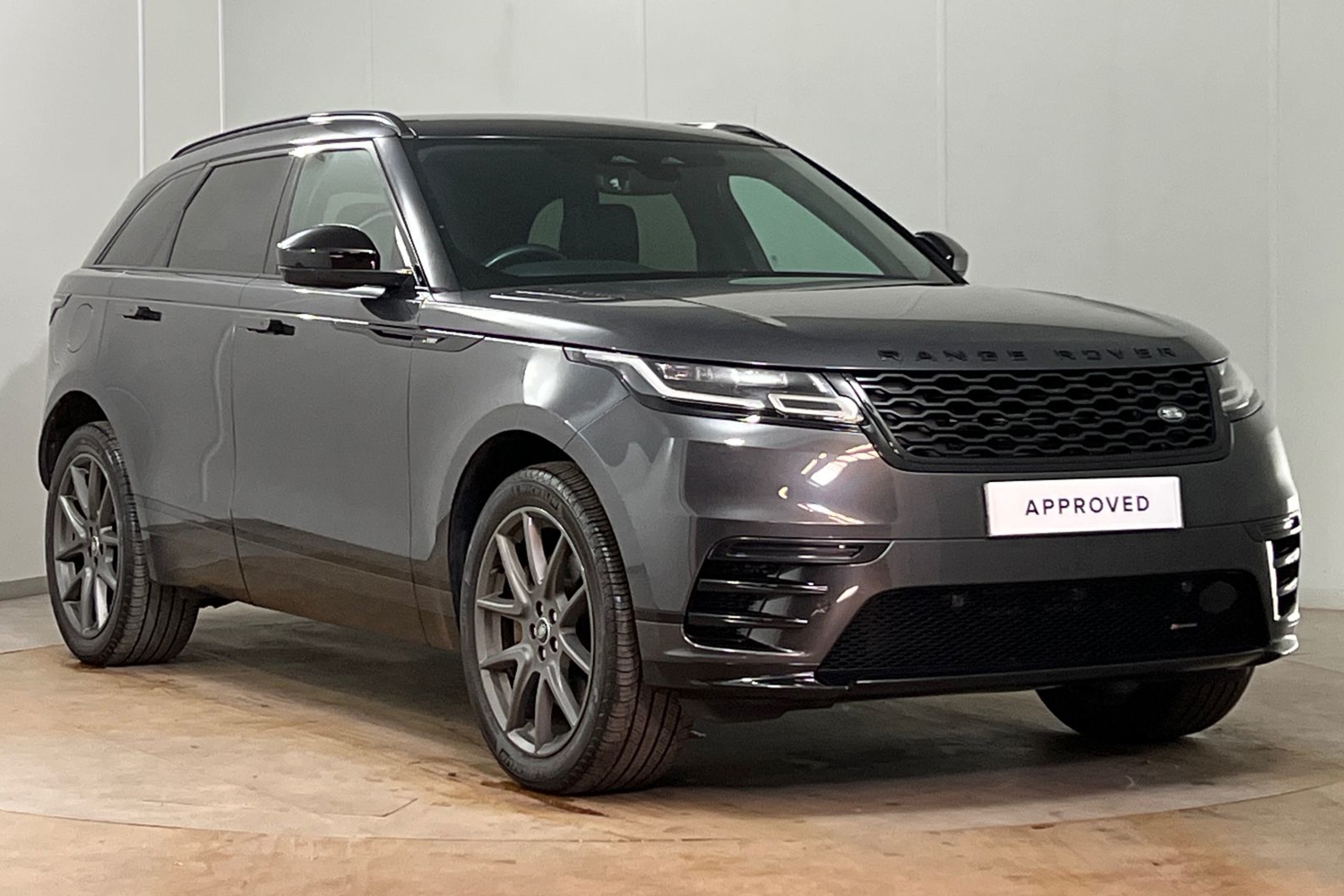 Main listing image - Land Rover Range Rover Velar