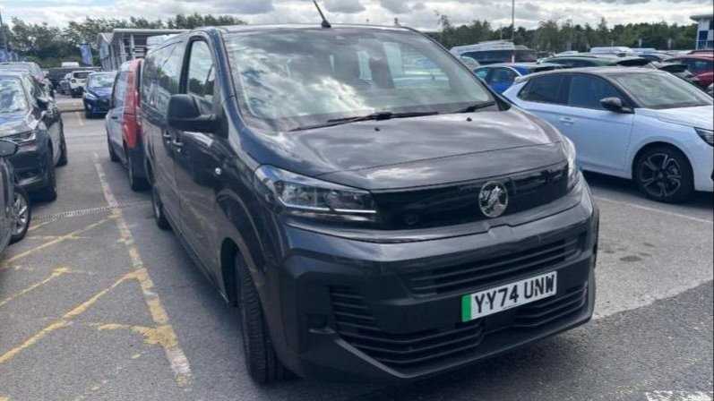 Main listing image - Vauxhall Vivaro Life-e