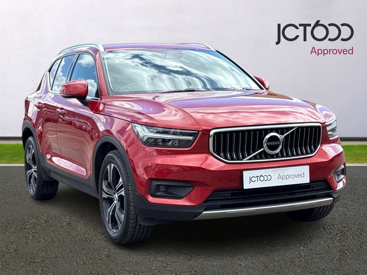 Main listing image - Volvo XC40