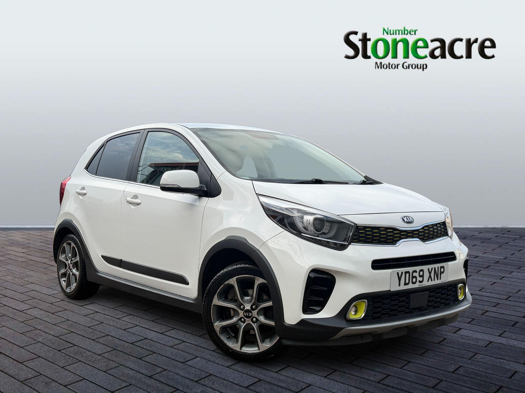 Main listing image - Kia Picanto