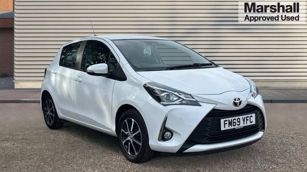 Main listing image - Toyota Yaris