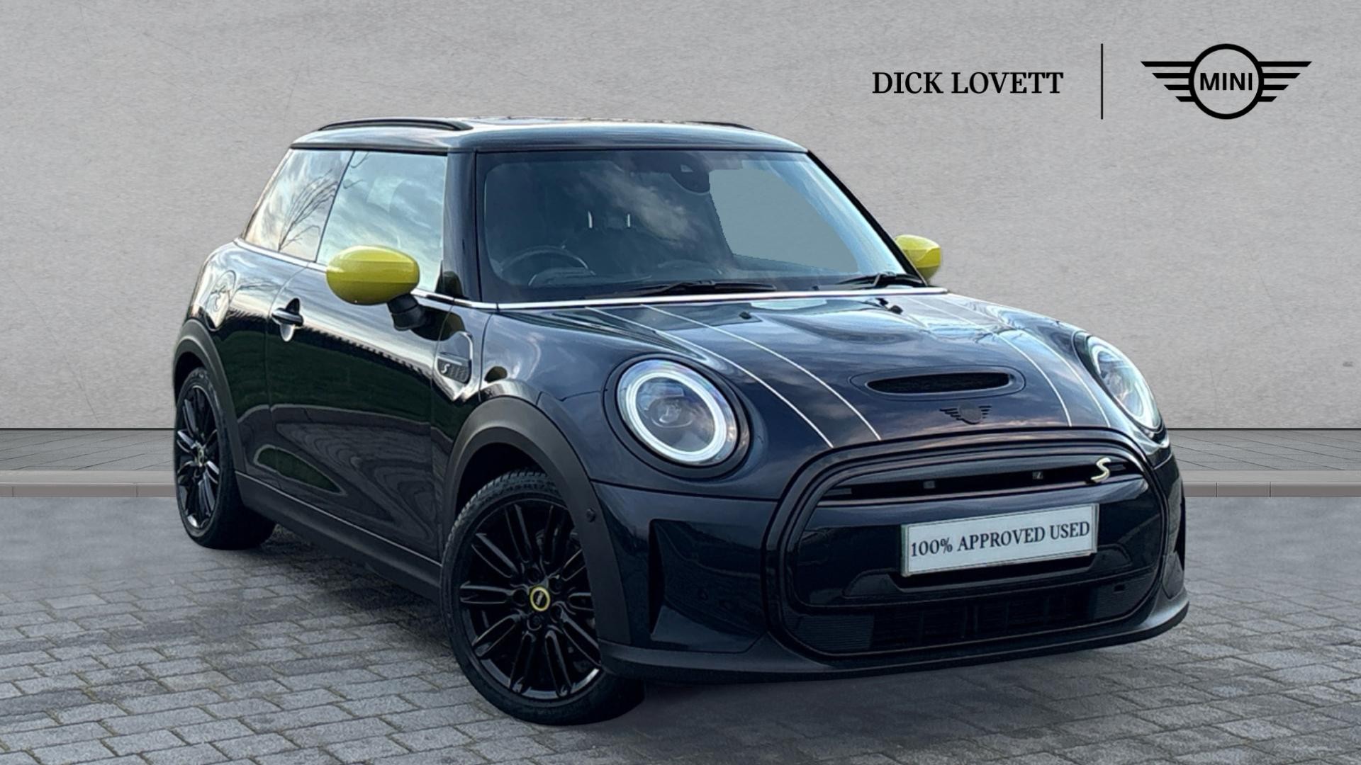 Main listing image - MINI Electric