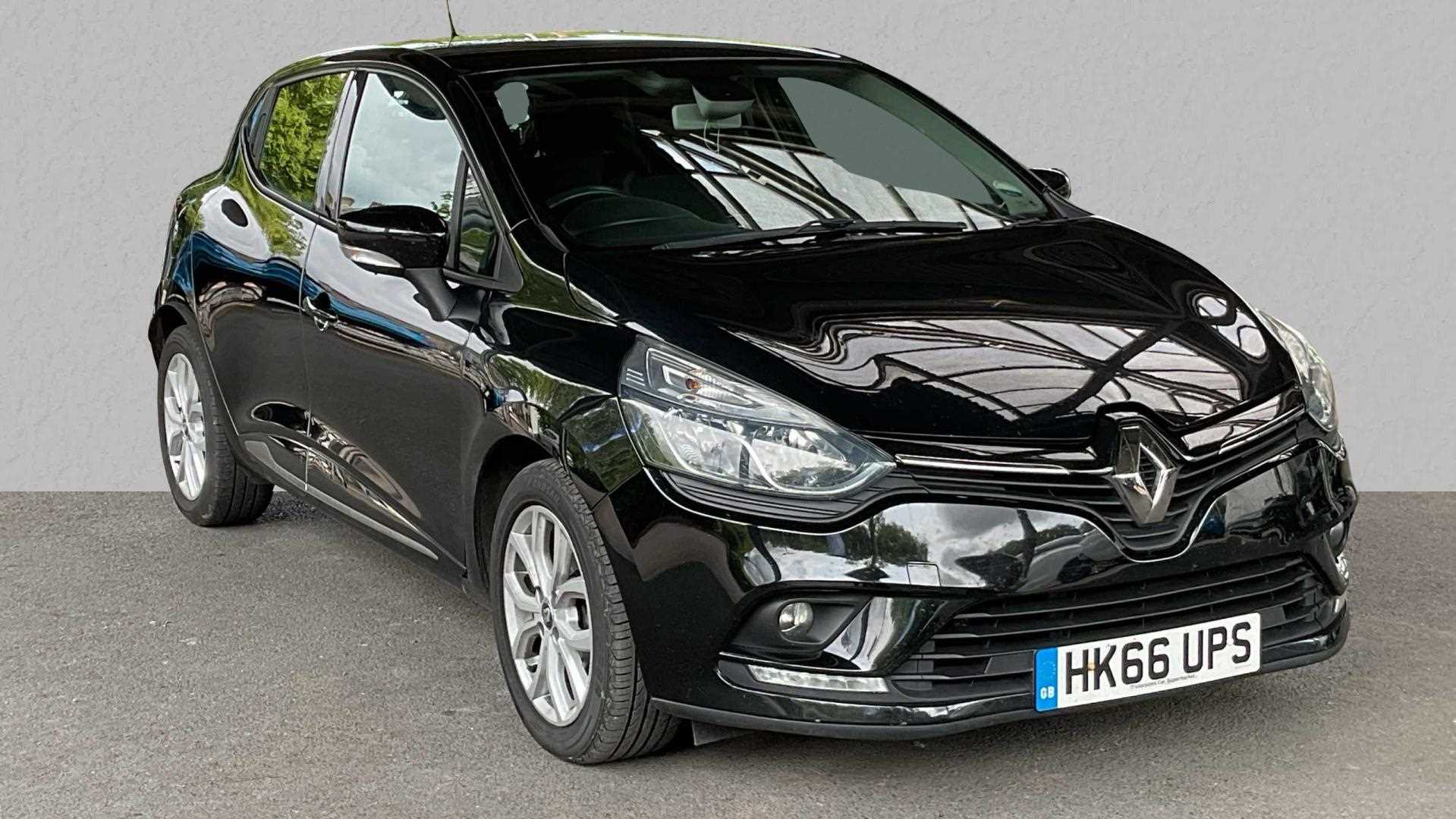 Main listing image - Renault Clio