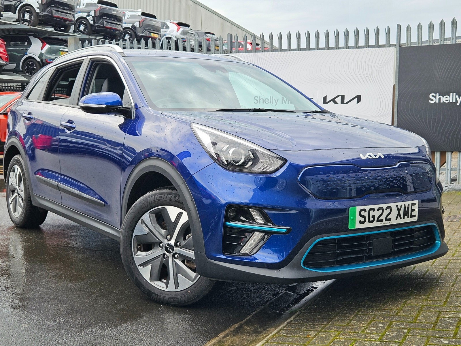 Main listing image - Kia e-Niro