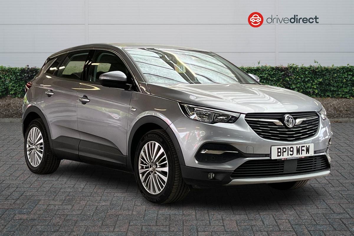 Main listing image - Vauxhall Grandland X