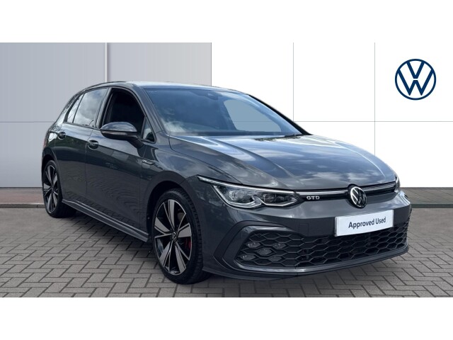 Main listing image - Volkswagen Golf
