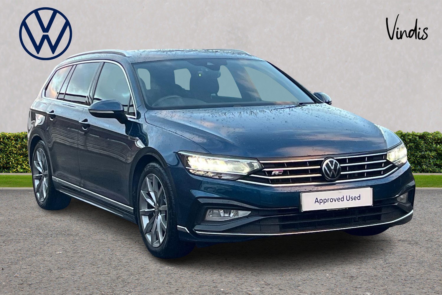 Main listing image - Volkswagen Passat Estate