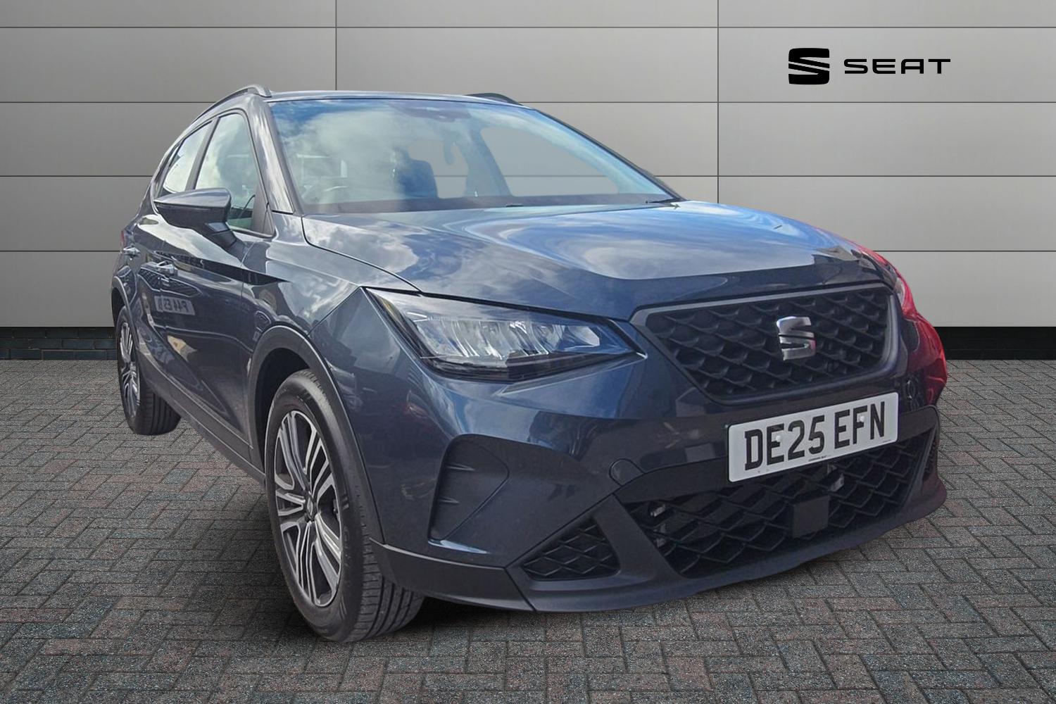 Main listing image - SEAT Arona