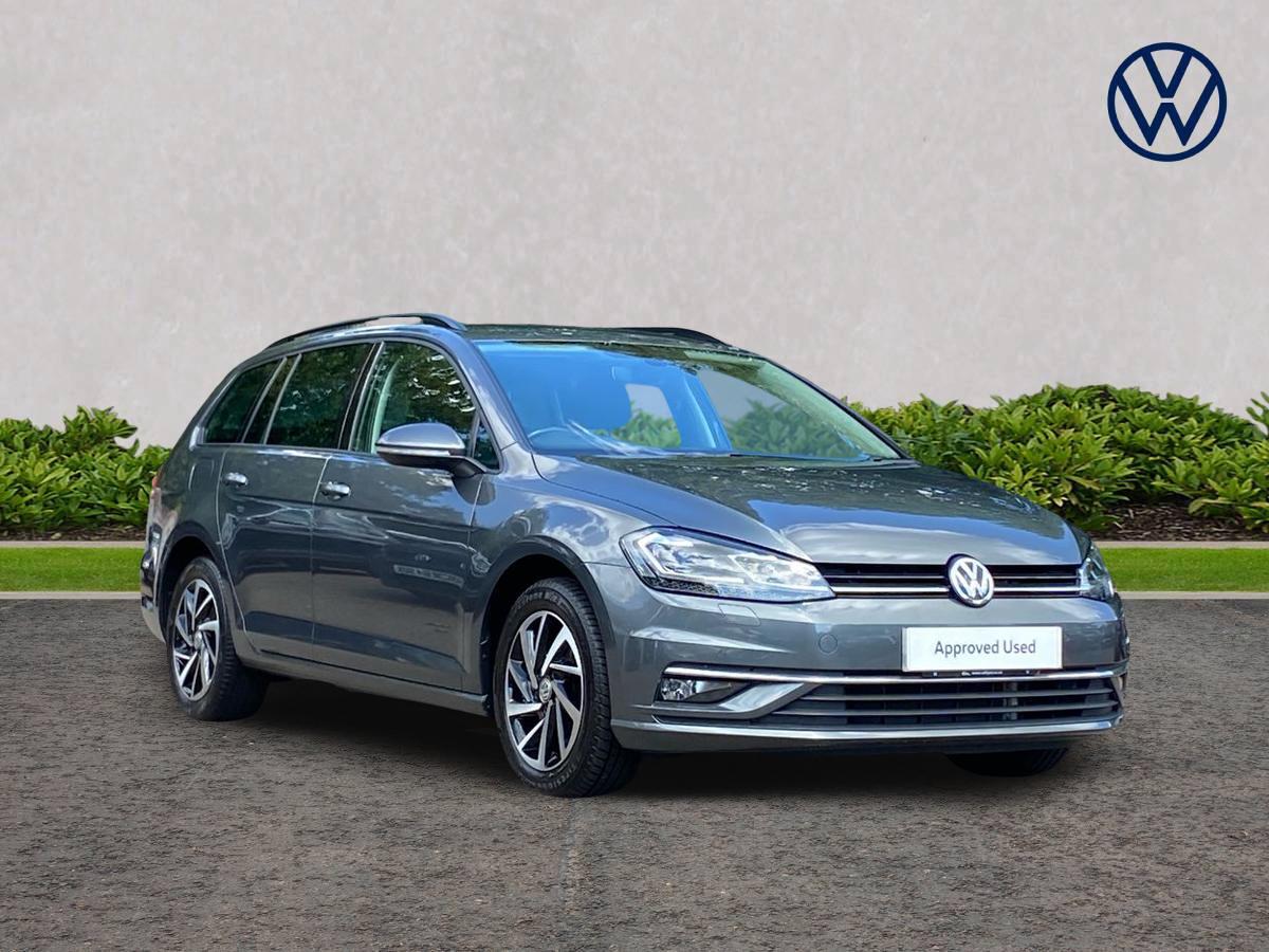 Main listing image - Volkswagen Golf
