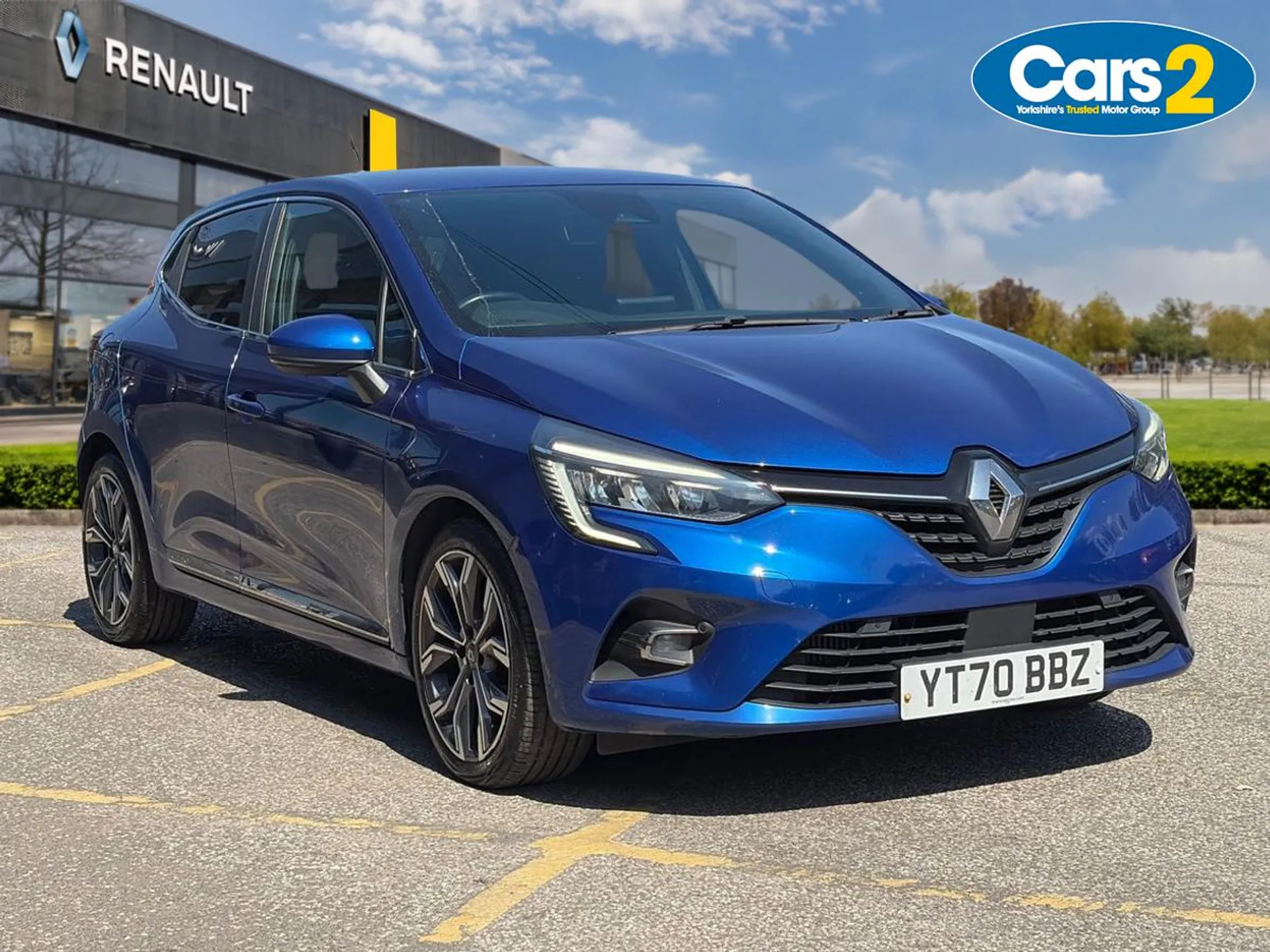 Main listing image - Renault Clio