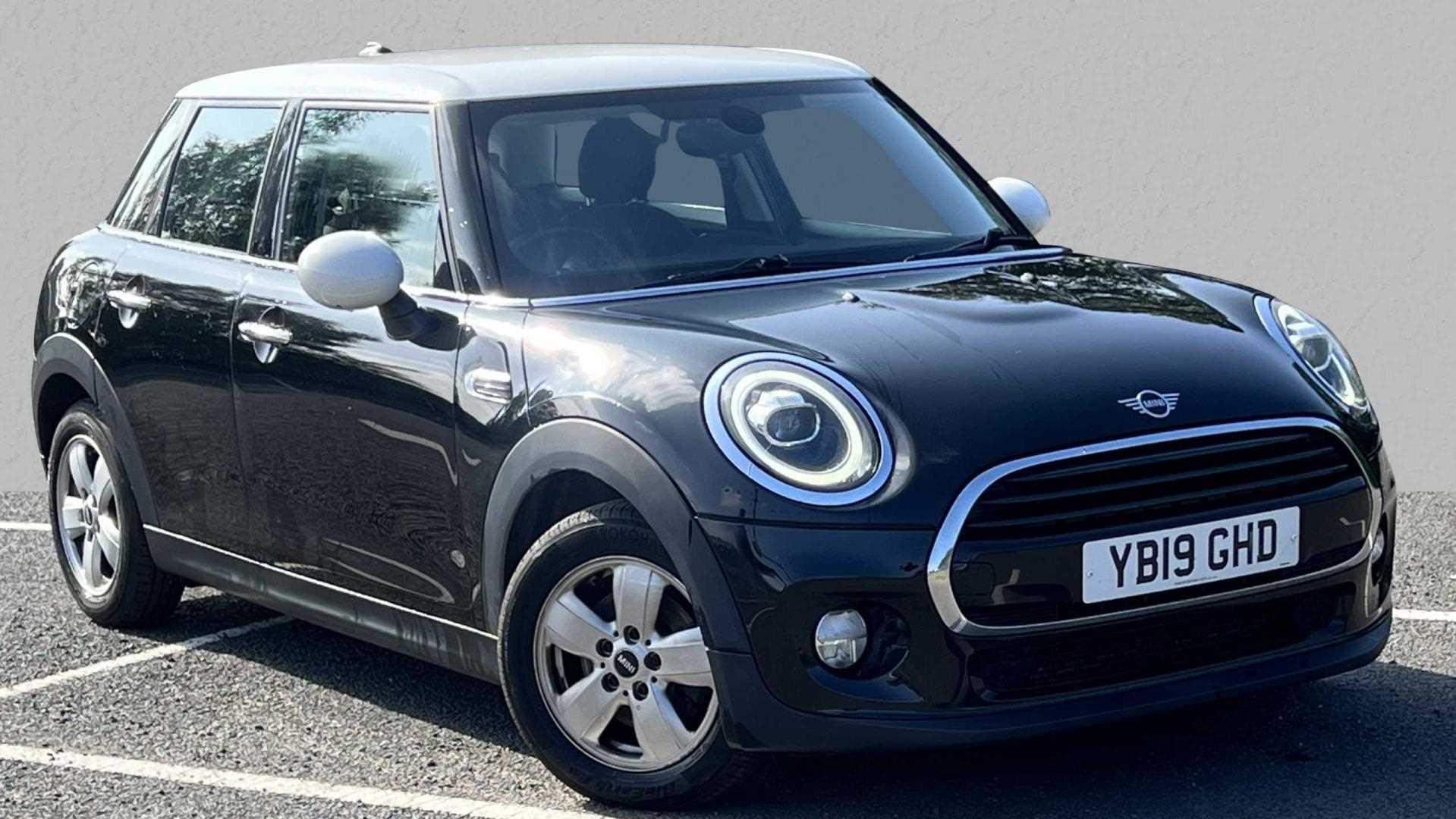 Main listing image - MINI Hatchback 5dr