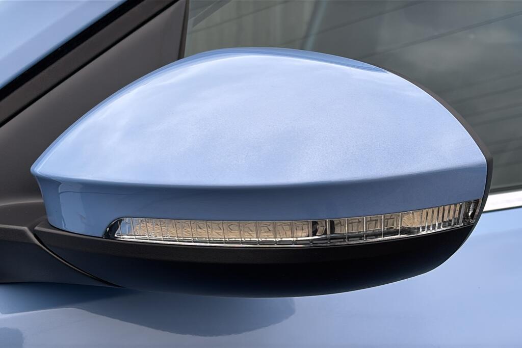 Main listing image - Volkswagen T-Cross