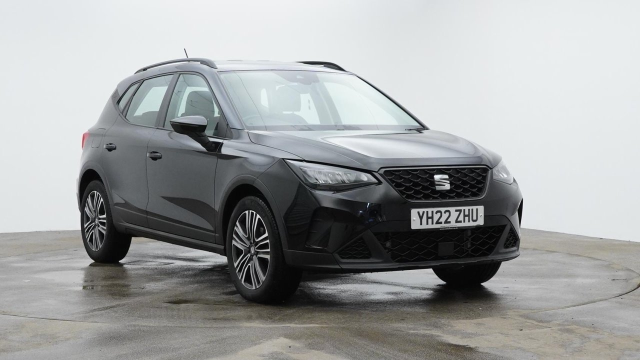 Main listing image - SEAT Arona