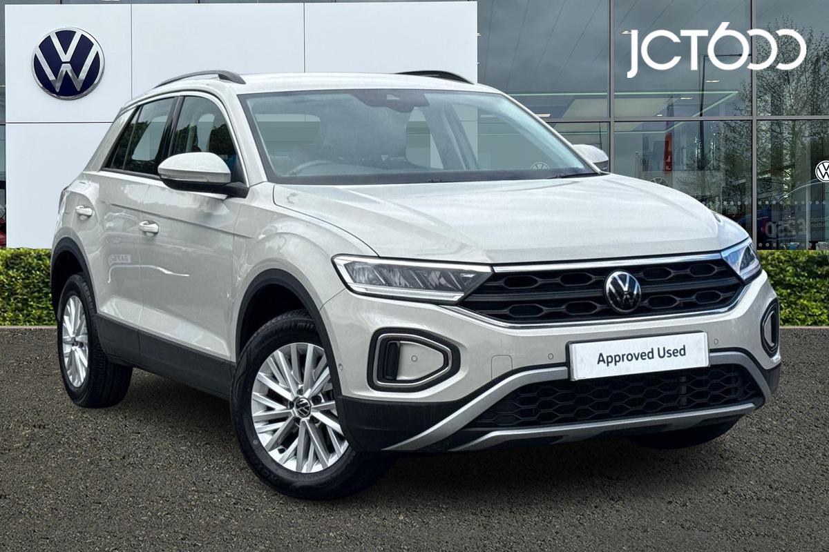 Main listing image - Volkswagen T-Roc