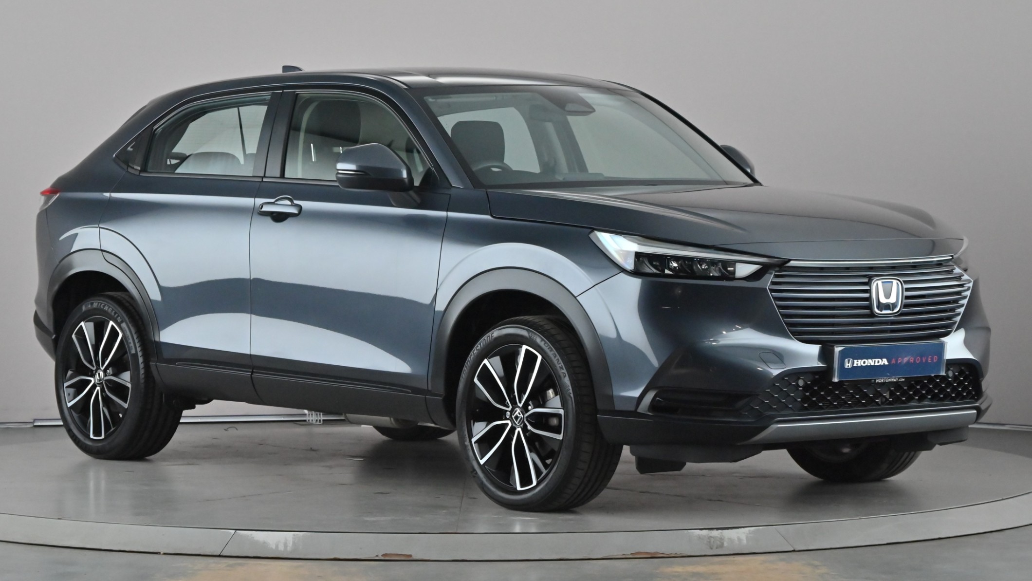 Main listing image - Honda HR-V
