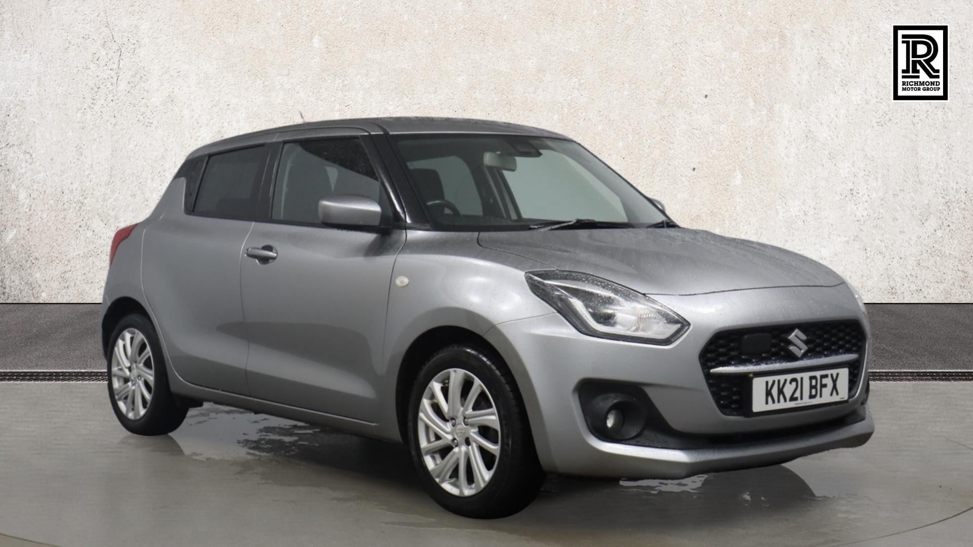 Main listing image - Suzuki Swift