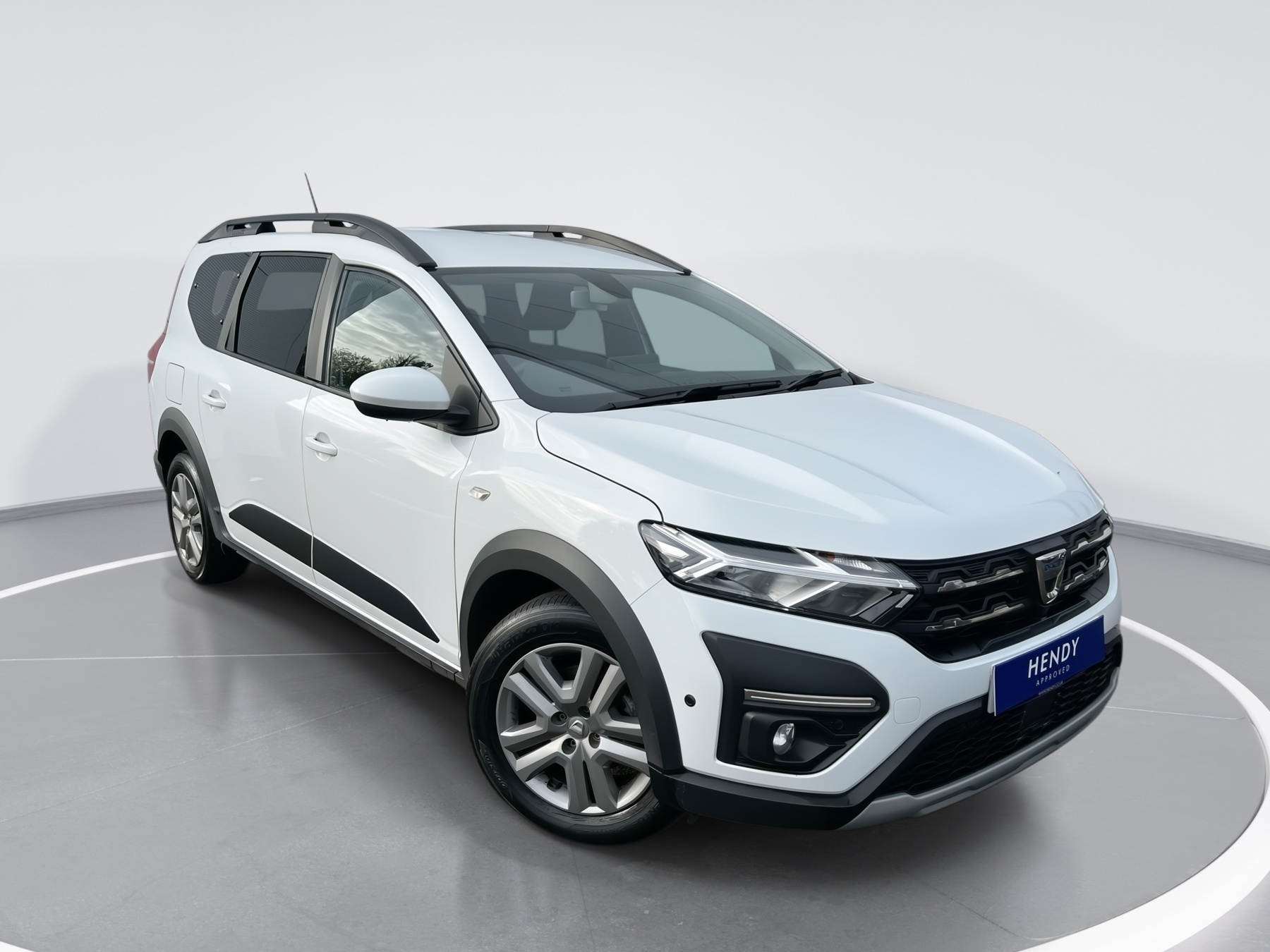 Main listing image - Dacia Jogger