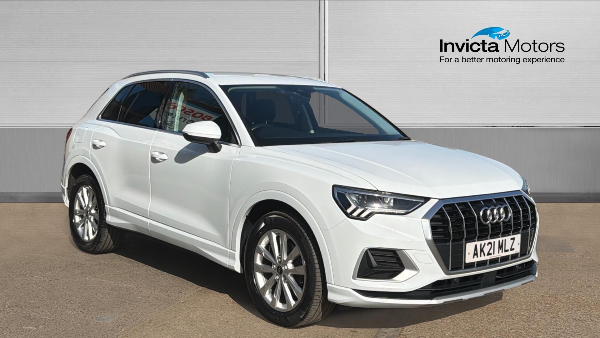 Main listing image - Audi Q3