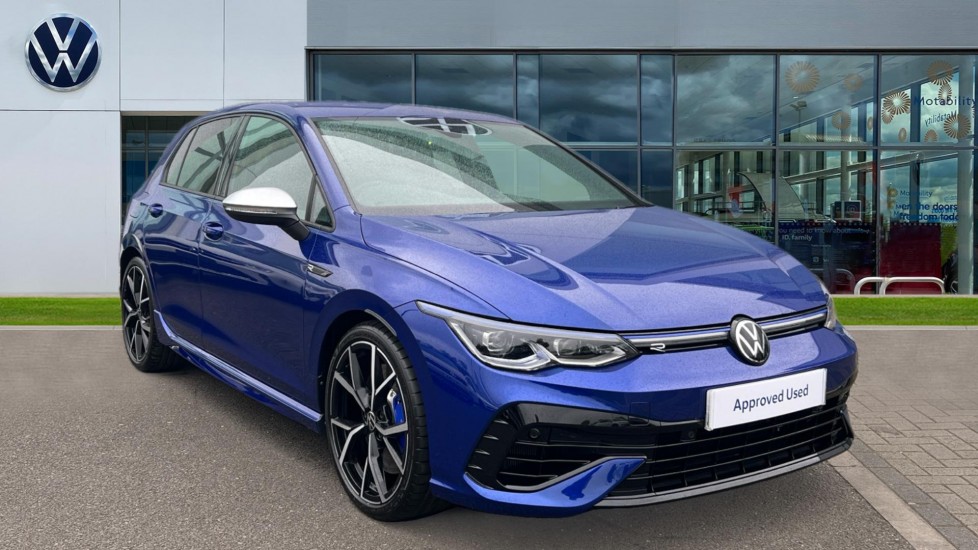 Main listing image - Volkswagen Golf R