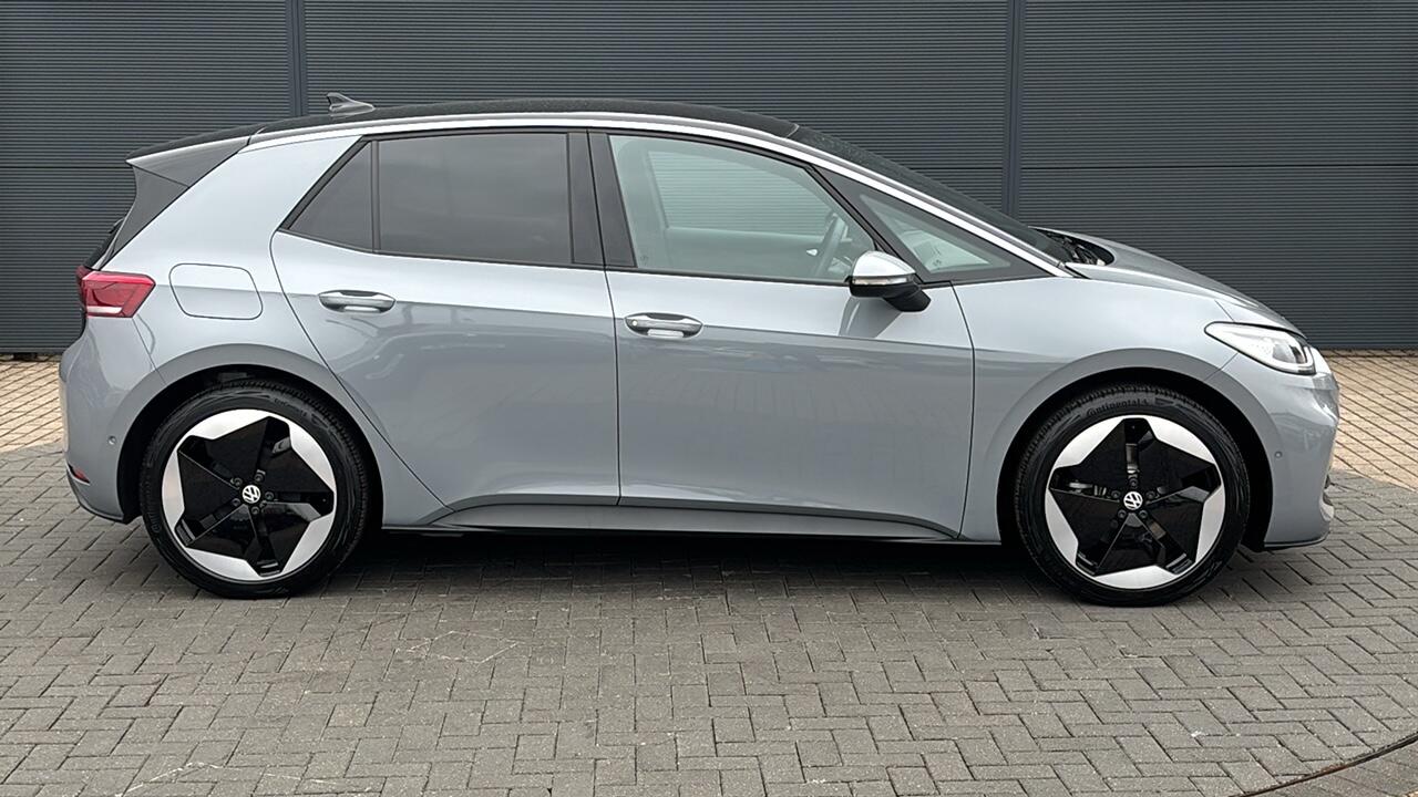 Main listing image - Volkswagen ID.3