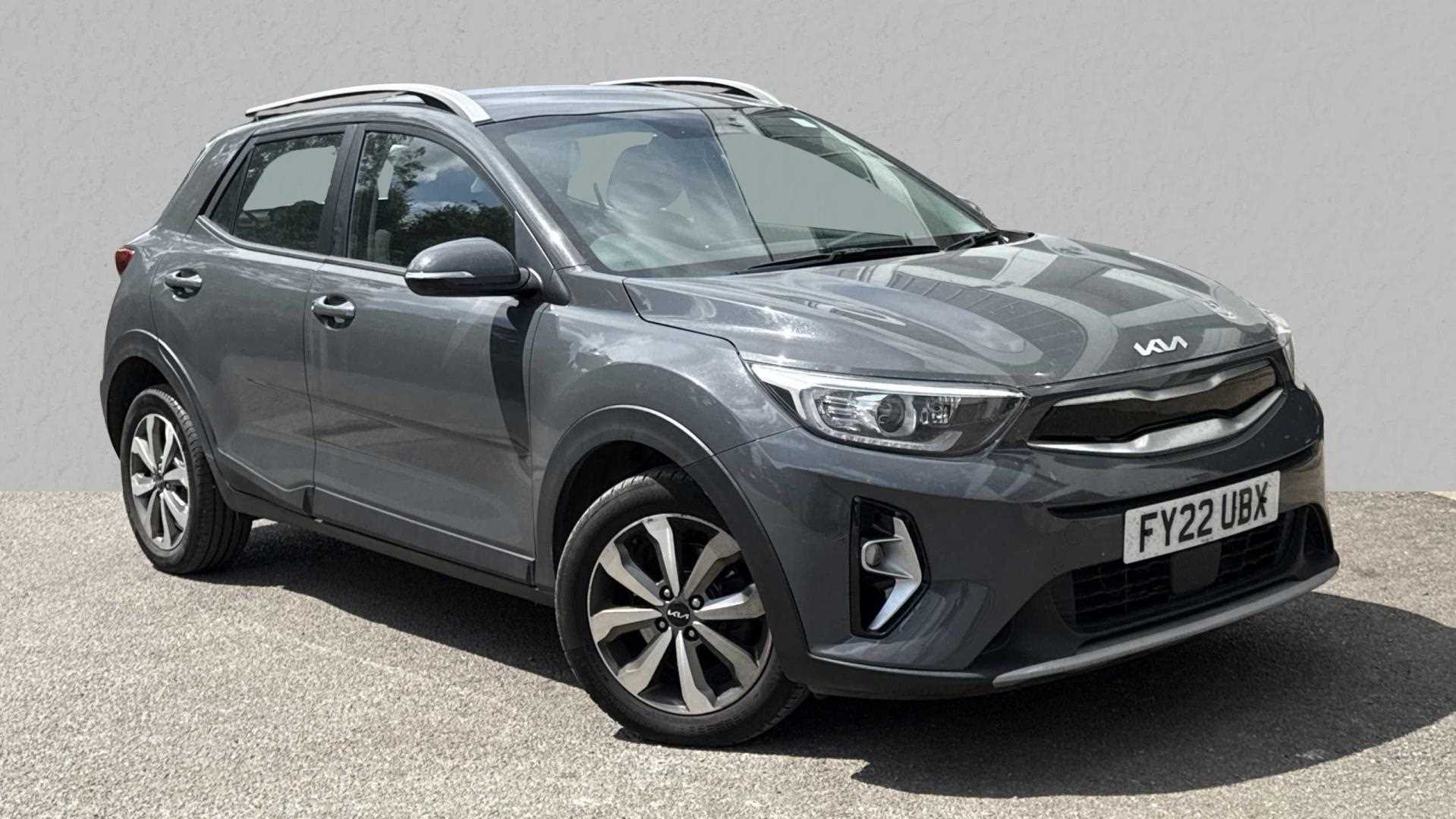 Main listing image - Kia Stonic