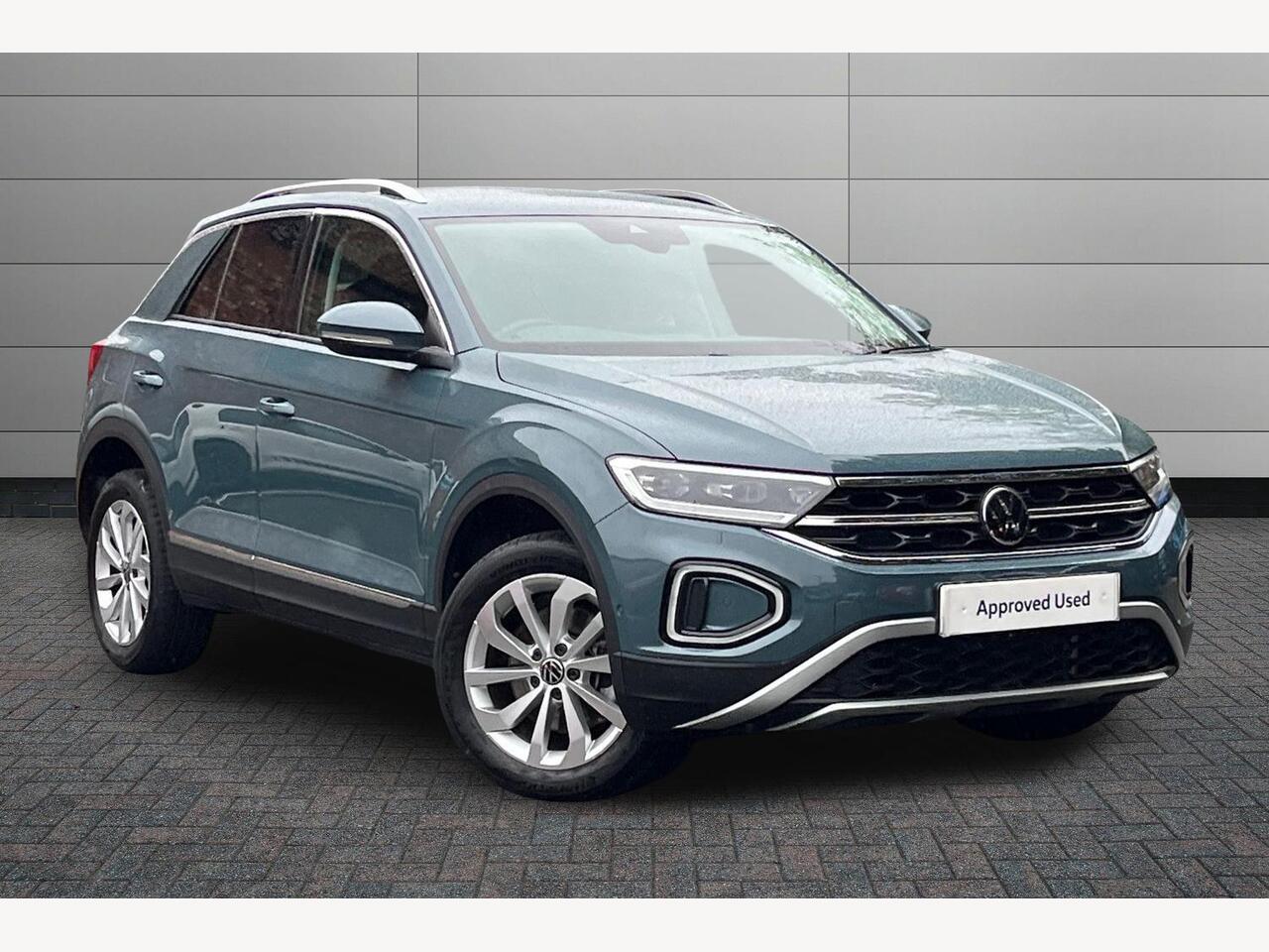 Main listing image - Volkswagen T-Roc