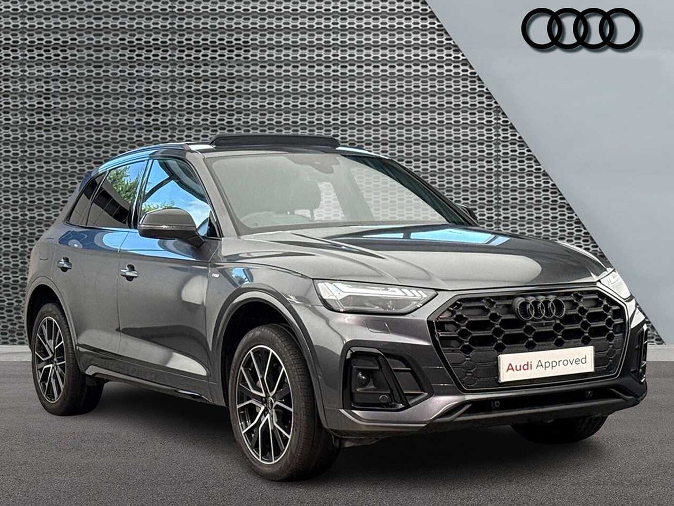 Main listing image - Audi Q5
