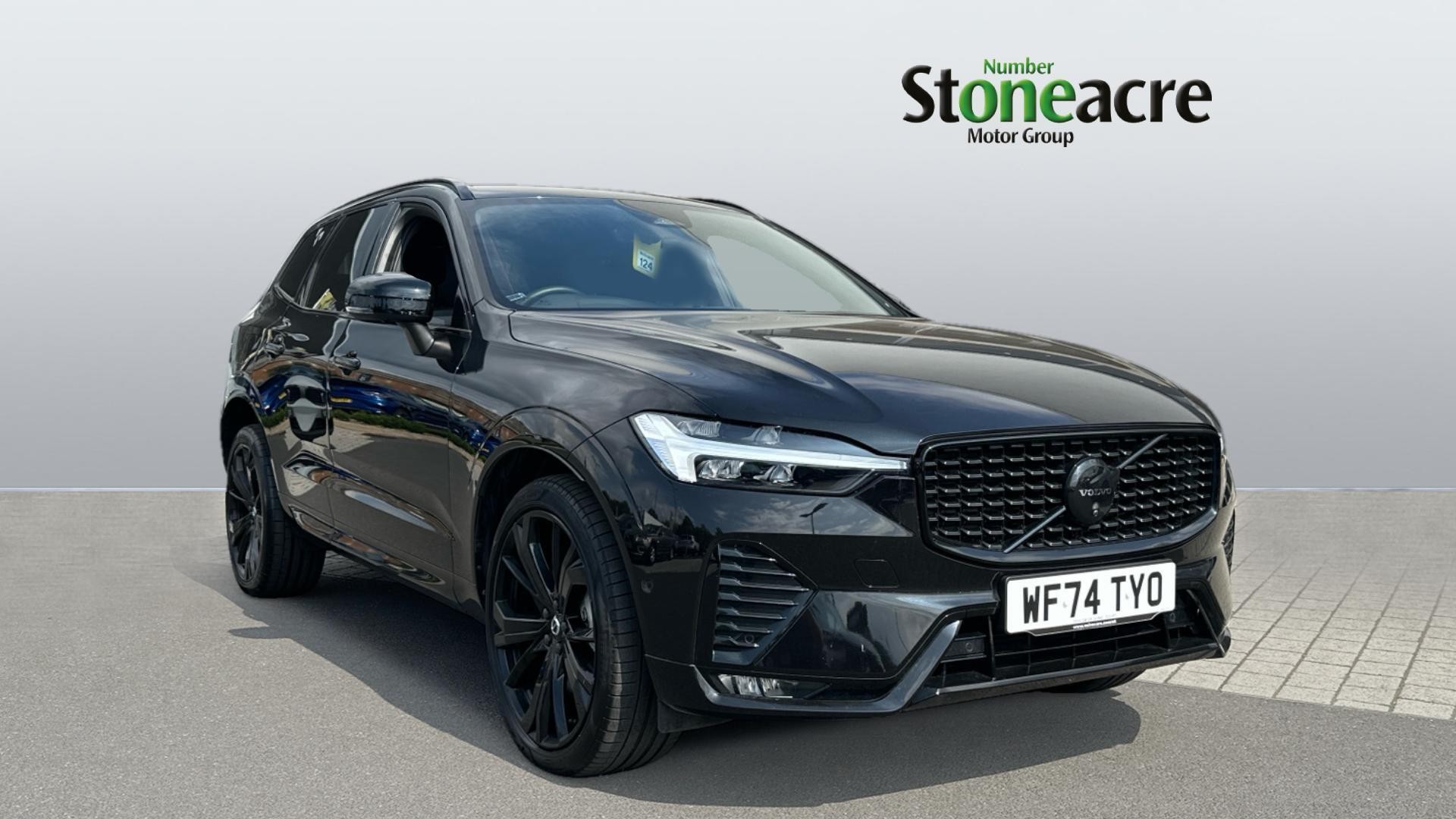 Main listing image - Volvo XC60