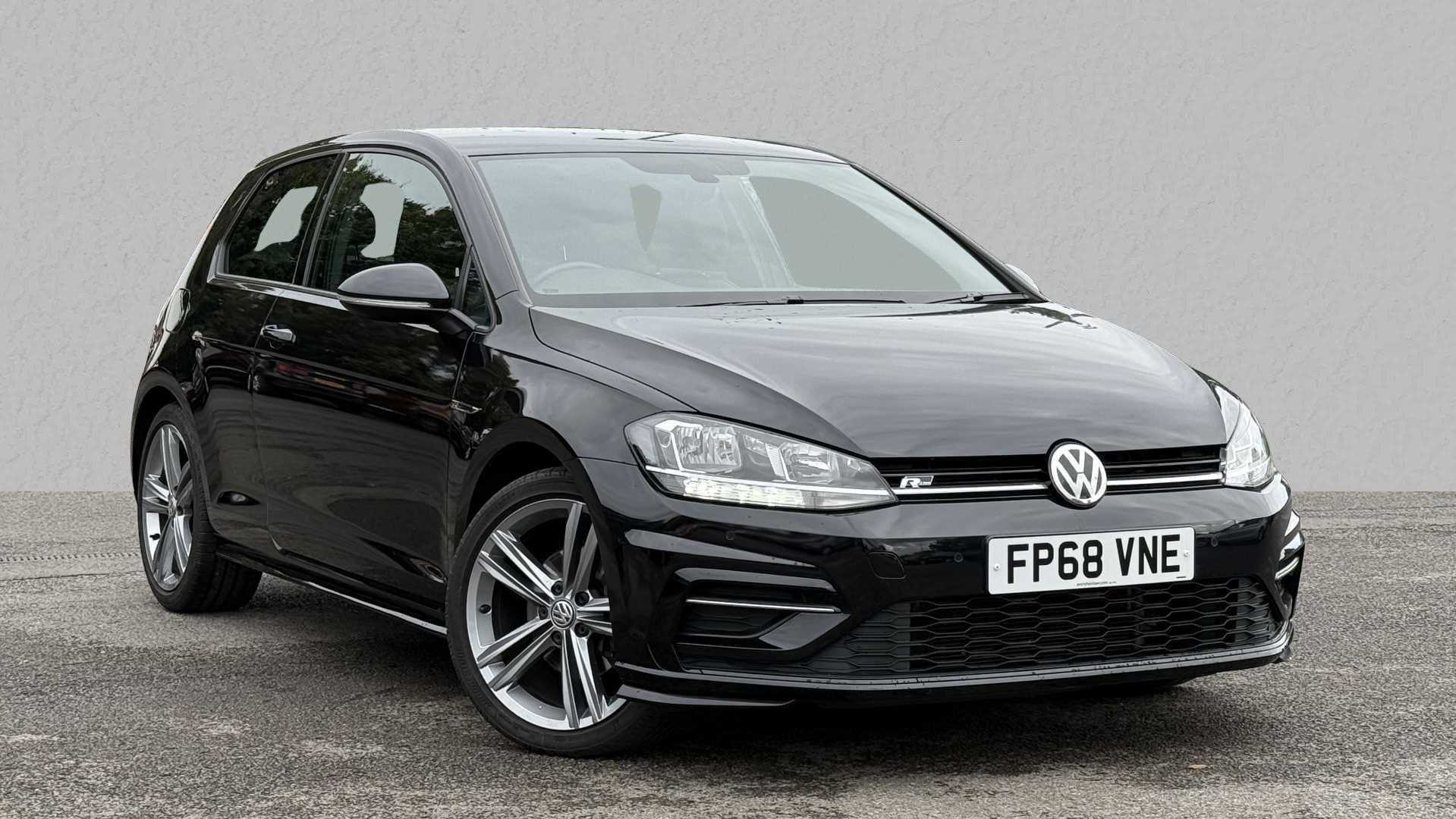 Main listing image - Volkswagen Golf