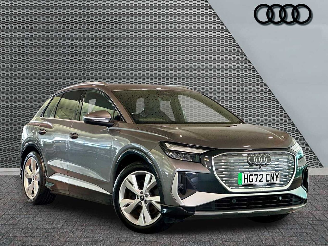 Main listing image - Audi Q4