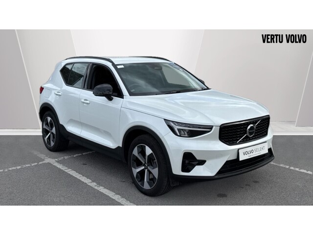 Main listing image - Volvo XC40