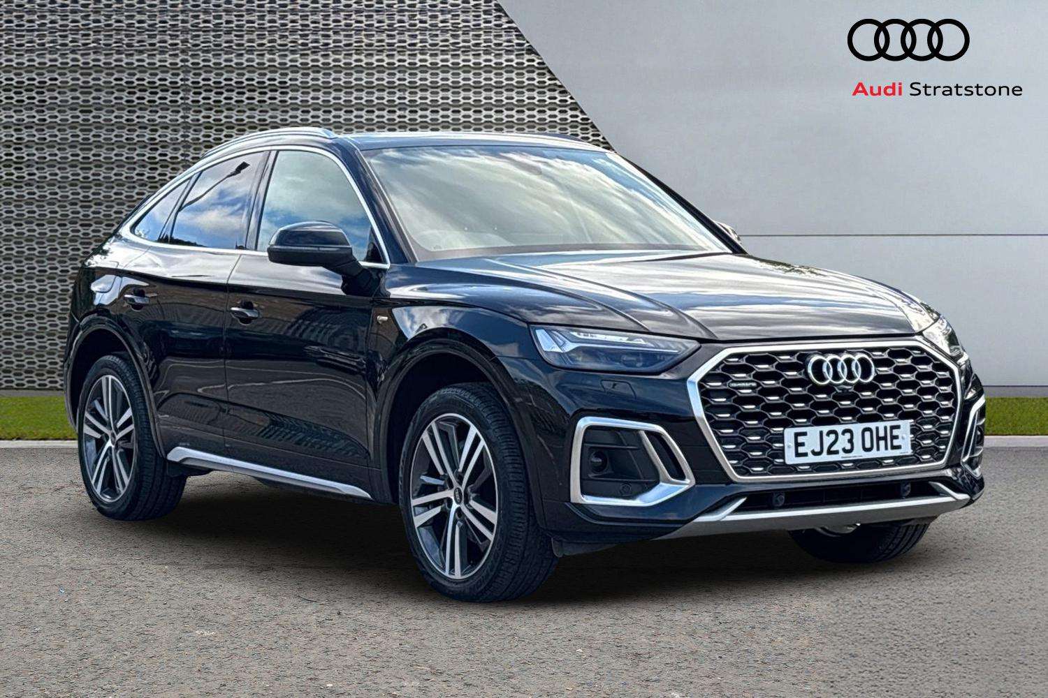 Main listing image - Audi Q5 Sportback